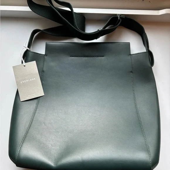 NWT Everlane The Form Shoulder Bag - Picture 2 of 13